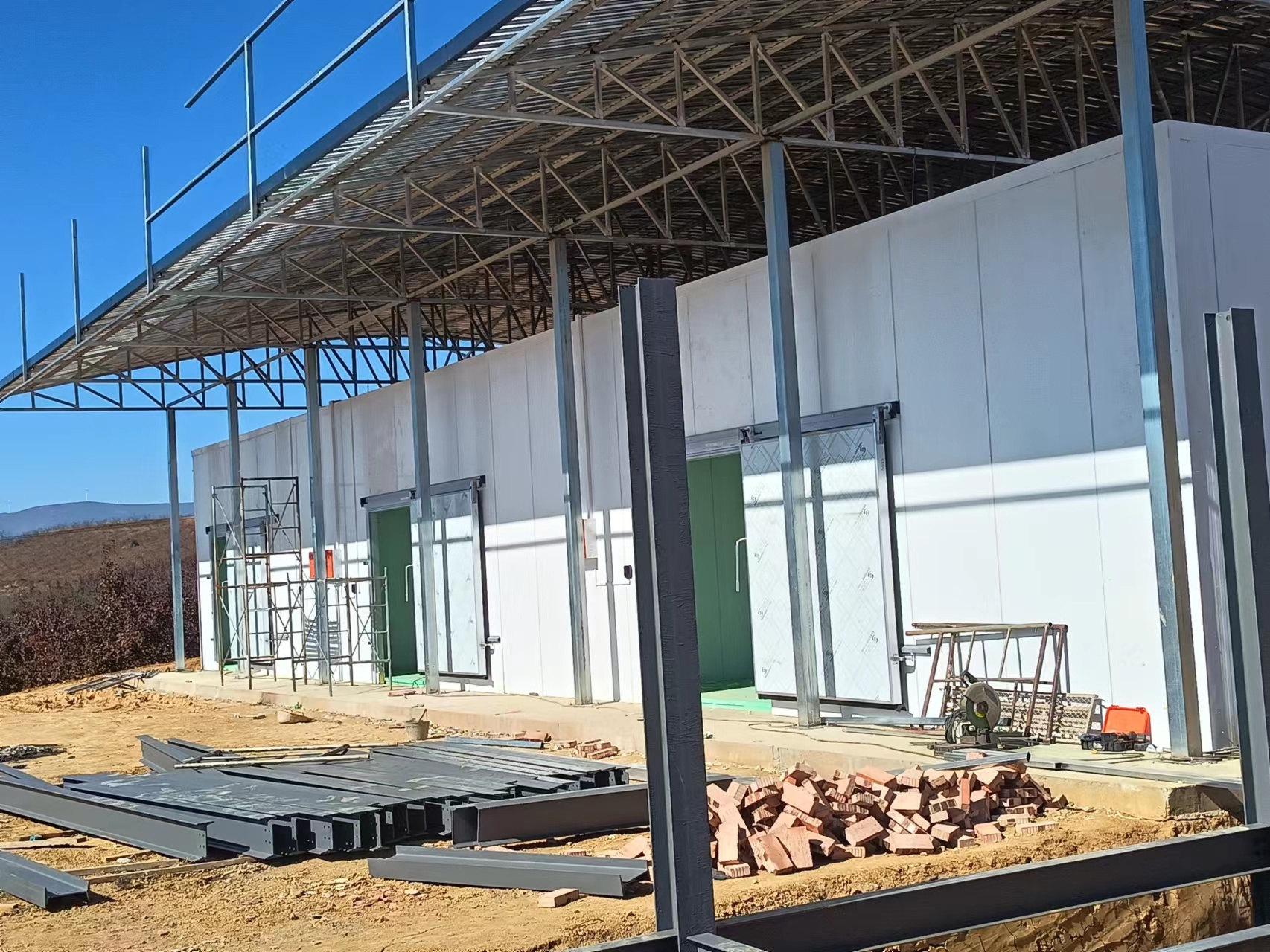 四川省凉山彝族自治州果蔬保鲜冷库工程(图2) 四川省凉山彝族自治州果蔬保鲜冷库工程(图2)